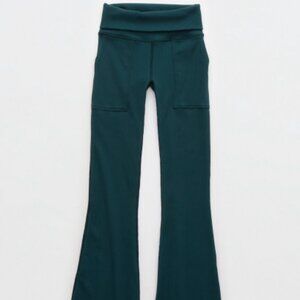 OFFLINE by Aerie Ribbed Pocket Foldover Flare Legging